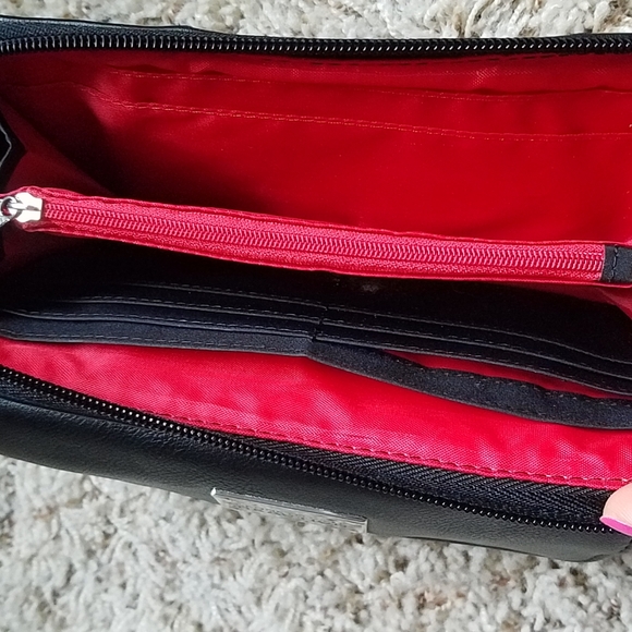 Wallet - Picture 2 of 3